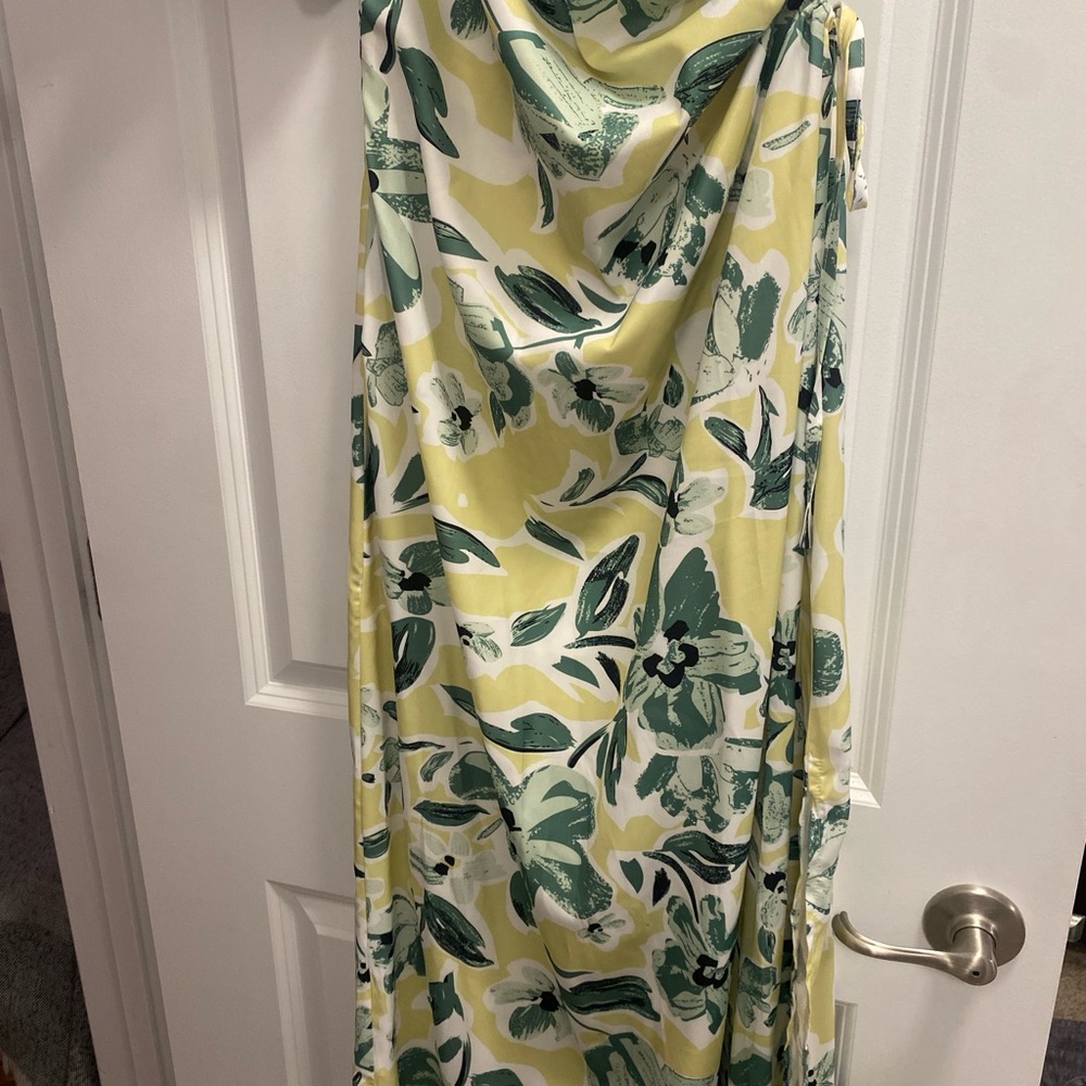 Amaroso Boutique Kingsley Maxi Dress | Size 10 | Elegant Occasion Dress View 2